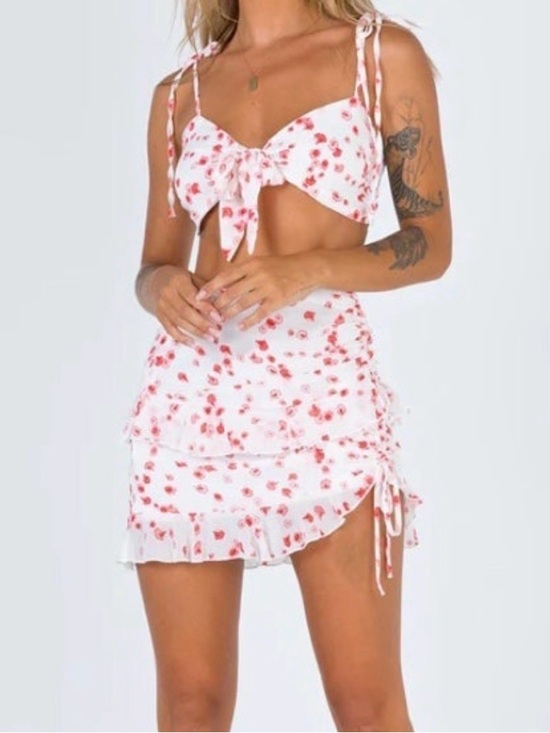 Princess Polly Dresses & Skirts - Princess Polly Women’s Floral Pattern Secret Love Sleeveless 2 Piece Set Size 4